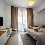 Sea Front Ivana דירה רוגוזניצה