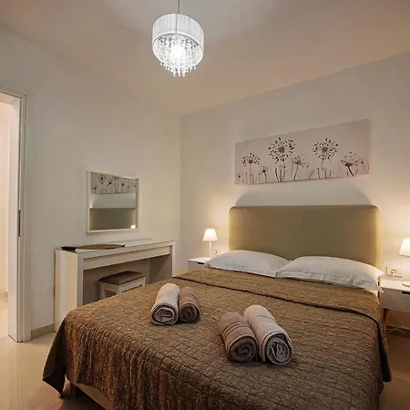 Apartment Sea Front Ivana